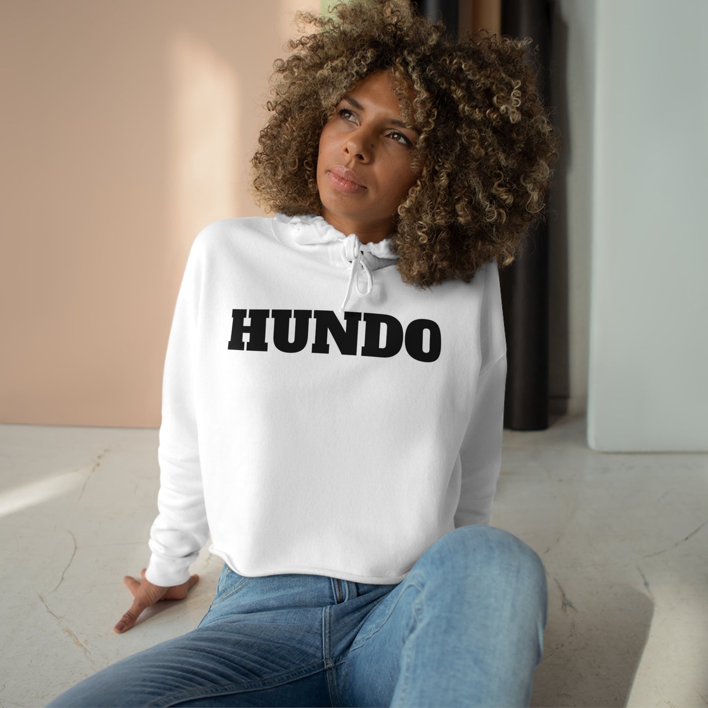 HUNDO Crop Hoodie